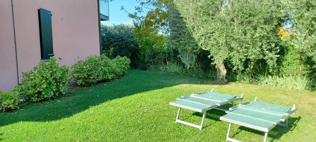 Residence Il Melograno Манерба дел Гарда Екстериор снимка